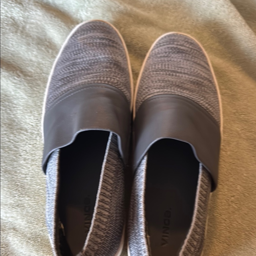 Vince Men's Gray Knit Loafers
